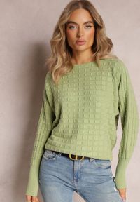 Renee - Zielony Dzianinowy Sweter z Rękawami typu Nietoperz Cascapia. Kolor: zielony. Materiał: dzianina. Styl: klasyczny #4