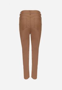 Born2be - Brązowe Spodnie Skinny Push Up Zami. Kolekcja: plus size. Kolor: brązowy