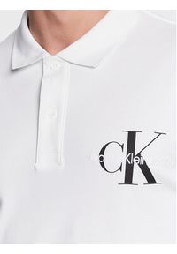 Calvin Klein Jeans Polo J30J322851 Biały Regular Fit. Typ kołnierza: polo. Kolor: biały. Materiał: bawełna #3