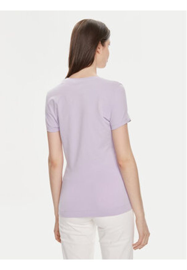 Guess T-Shirt W4GI30 J1314 Fioletowy Slim Fit. Kolor: fioletowy. Materiał: bawełna
