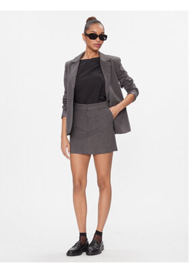 JDY Spódnica mini Sabina 15312394 Szary Regular Fit. Kolor: szary. Materiał: syntetyk