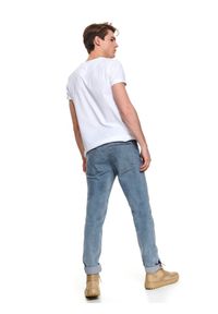 TOP SECRET - Spodnie denim slim fit. Okazja: do pracy, na co dzień. Kolor: niebieski. Materiał: denim. Sezon: lato. Styl: casual #6