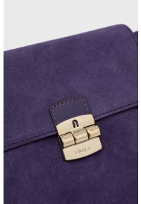 Furla torebka skórzana kolor fioletowy. Kolor: fioletowy. Dodatki: z frędzlami. Materiał: skórzane. Rodzaj torebki: na ramię #5