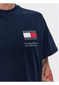 Tommy Jeans T-Shirt Essential Flag DM0DM18263 Granatowy Slim Fit. Kolor: niebieski. Materiał: bawełna #4