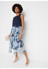 bonprix - Sukienka szyfonowa z delikatną koronką. Kolor: niebieski. Materiał: szyfon, koronka. Wzór: koronka. Typ sukienki: asymetryczne. Styl: elegancki. Długość: midi #1