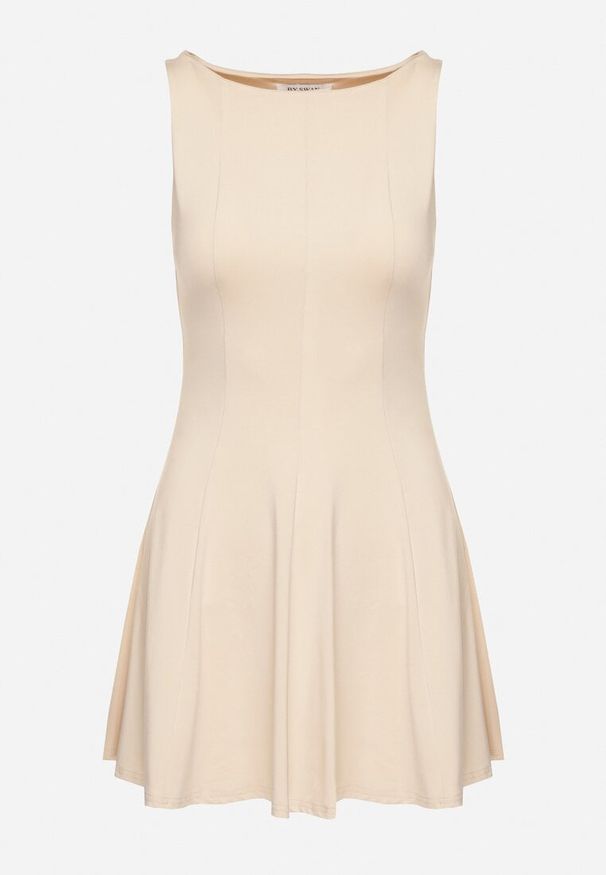 Born2be - Jasnobeżowa Sukienka z Wiskozą o Rozkloszowanym Kroju Bez Rękawów Nalomira. Okazja: na co dzień. Kolor: beżowy. Materiał: wiskoza. Długość rękawa: bez rękawów. Styl: casual, elegancki, klasyczny