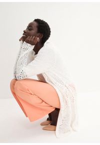 bonprix - Sweter bez zapięcia ażurowy. Kolor: biały. Wzór: ażurowy #3