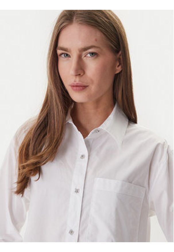 DKNY Koszula DJ6W2238 Biały Regular Fit. Kolor: biały. Materiał: bawełna