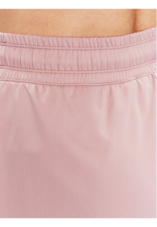 Champion Szorty sportowe 116261 Różowy Regular Fit. Kolor: różowy. Materiał: syntetyk