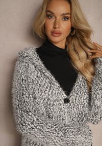 Renee - Czarno-Biały Zapinany Kardigan z Kapturem i Kieszeniami Naustinas. Okazja: na co dzień. Typ kołnierza: kaptur. Kolor: czarny. Materiał: jeans. Styl: casual #3