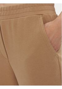 Marella Spodnie materiałowe Ufficio 2337861037200 Brązowy Regular Fit. Kolor: brązowy. Materiał: bawełna
