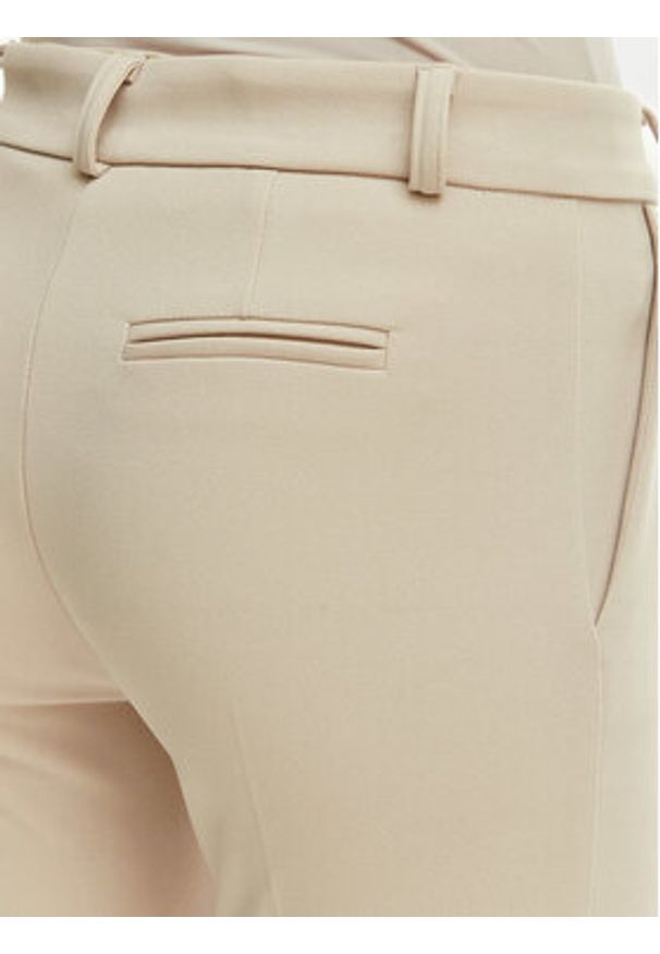 Rinascimento Spodnie materiałowe CFC0127865003 Beżowy Slim Fit. Kolor: beżowy. Materiał: syntetyk