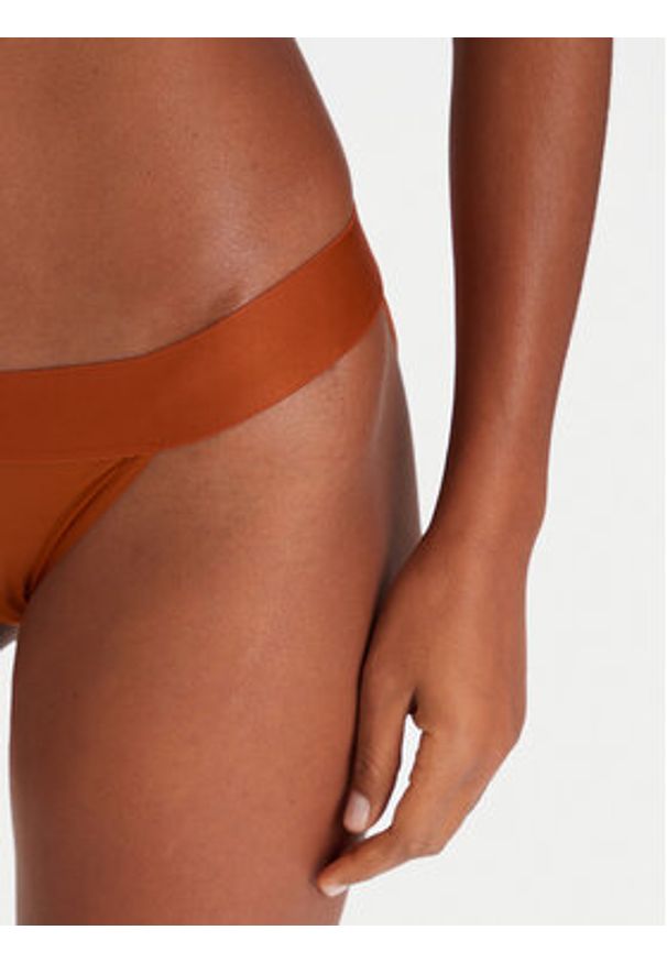 DKNY Figi klasyczne DK8945 Brązowy. Kolor: brązowy. Materiał: syntetyk