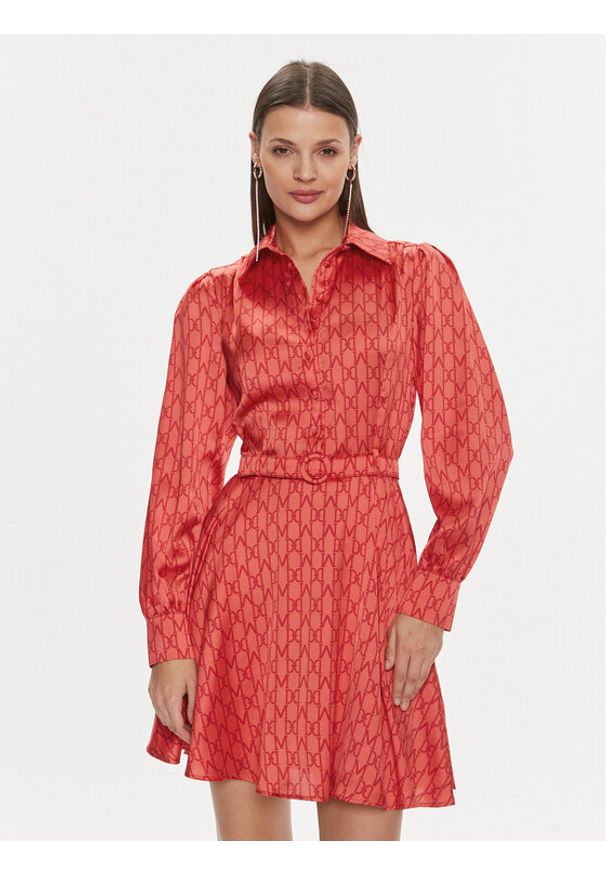 Marciano Guess Sukienka koszulowa 4RGK37 7014A Czerwony Regular Fit. Kolor: czerwony. Materiał: syntetyk. Typ sukienki: koszulowe