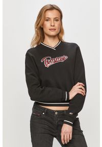 Tommy Jeans - Bluza bawełniana. Typ kołnierza: bez kaptura. Kolor: czarny. Materiał: bawełna. Długość rękawa: długi rękaw. Długość: długie. Wzór: aplikacja #1