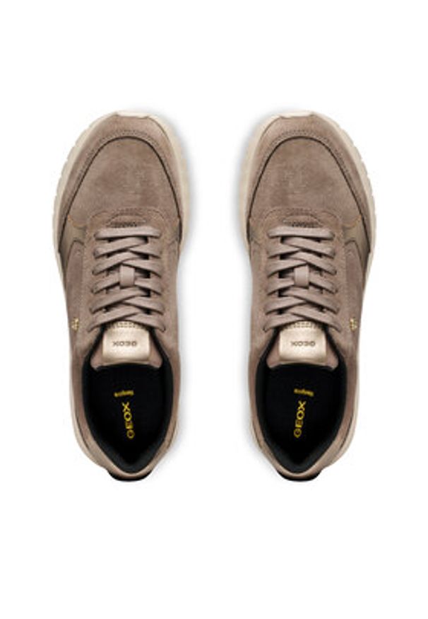 Geox Sneakersy D Sukie 2.0 D55YPC 022NF C6537 Brązowy. Kolor: brązowy. Materiał: skóra, zamsz