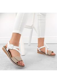 Komfortowe sandały damskie na rzepy kombi Rieker V3660-60 białe. Zapięcie: rzepy. Kolor: biały #4