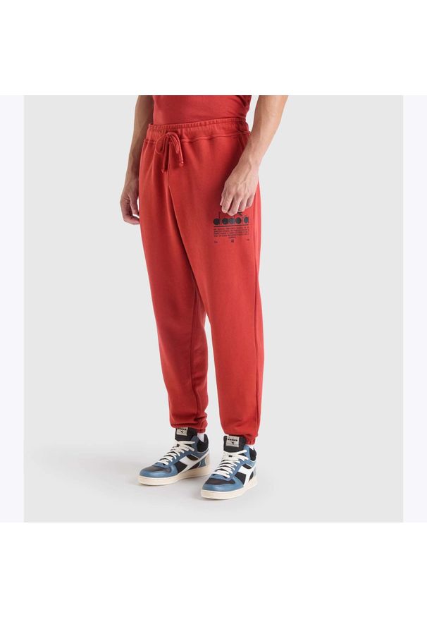Diadora - Spodnie DIADORA PANT MANIFESTO. Kolor: czerwony