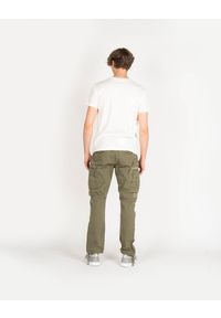 Pepe Jeans T-shirt "Gelu" | PM507757 | Gelu | Mężczyzna | Biały. Okazja: na co dzień. Kolor: biały. Materiał: bawełna. Wzór: nadruk, aplikacja. Styl: casual #5