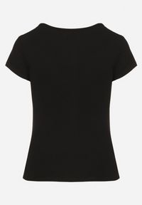 Born2be - Czarny T-shirt z Wiskozą z Prążkowanej Dzianiny Ralendria. Okazja: na co dzień. Typ kołnierza: dekolt w serek. Kolor: czarny. Materiał: dzianina, wiskoza, prążkowany. Wzór: aplikacja, prążki. Styl: klasyczny, casual #5