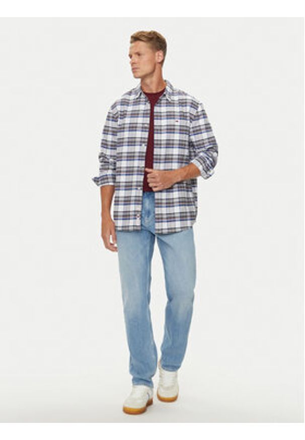 Tommy Jeans Koszula DM0DM19648 Beżowy Regular Fit. Kolor: beżowy. Materiał: bawełna