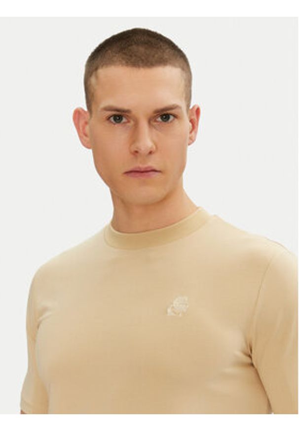 Karl Lagerfeld - KARL LAGERFELD T-Shirt 755750 552221 Beżowy Regular Fit. Typ kołnierza: dekolt w karo. Kolor: beżowy. Materiał: bawełna