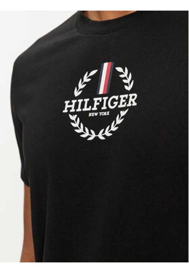 TOMMY HILFIGER - Tommy Hilfiger T-Shirt Global Stripe MW0MW34388 Czarny Regular Fit. Kolor: czarny. Materiał: bawełna