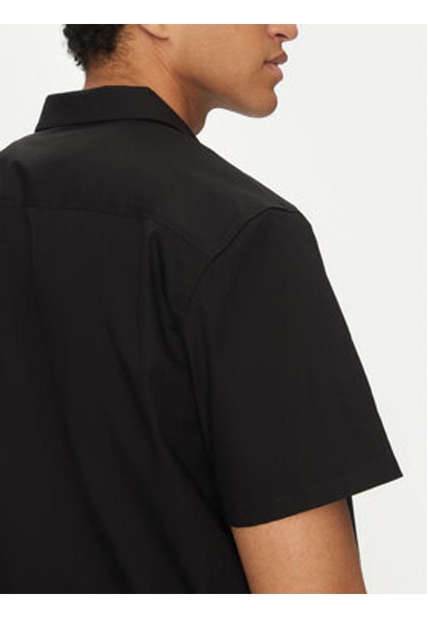 Calvin Klein Koszula Classic LV04LB125G Czarny Regular Fit. Kolor: czarny. Materiał: bawełna