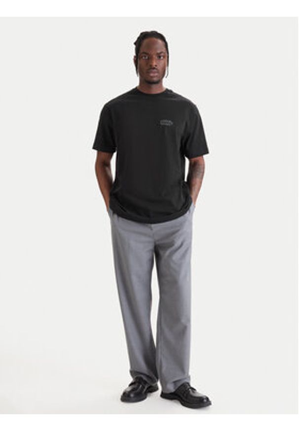 Hugo - HUGO T-Shirt Spray 50559731 Czarny Relaxed Fit. Kolor: czarny. Materiał: bawełna