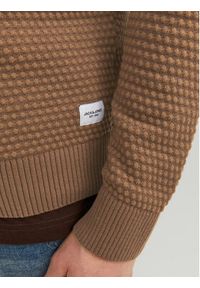 Jack & Jones - Jack&Jones Sweter 12212816 Brązowy Regular Fit. Kolor: brązowy. Materiał: bawełna