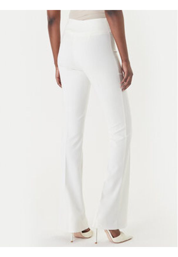 Rinascimento Spodnie materiałowe CFC0127876003 Biały Slim Fit. Kolor: biały. Materiał: syntetyk