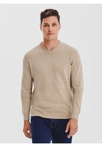 Pako Lorente - PAKO LORENTE - Beżowy sweter męski v-neck. Kolor: czarny, czerwony, beżowy. Materiał: bawełna. Sezon: jesień #8