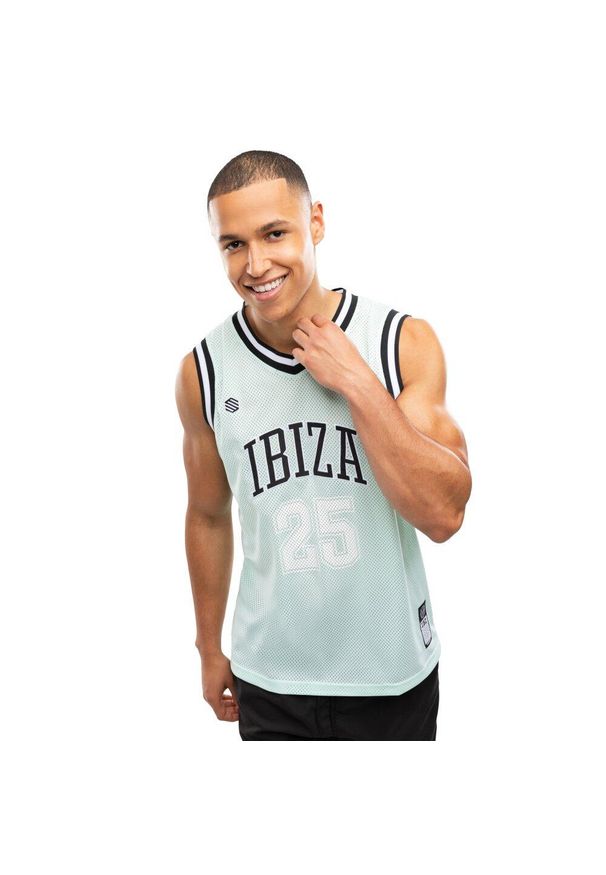 SIROKO - Męska koszulka koszykarska Lifestyle Siroko IBZ Pedrera Water Green. Typ kołnierza: dekolt w kształcie V. Kolor: zielony. Materiał: prążkowany, tkanina. Długość rękawa: bez rękawów. Sport: koszykówka