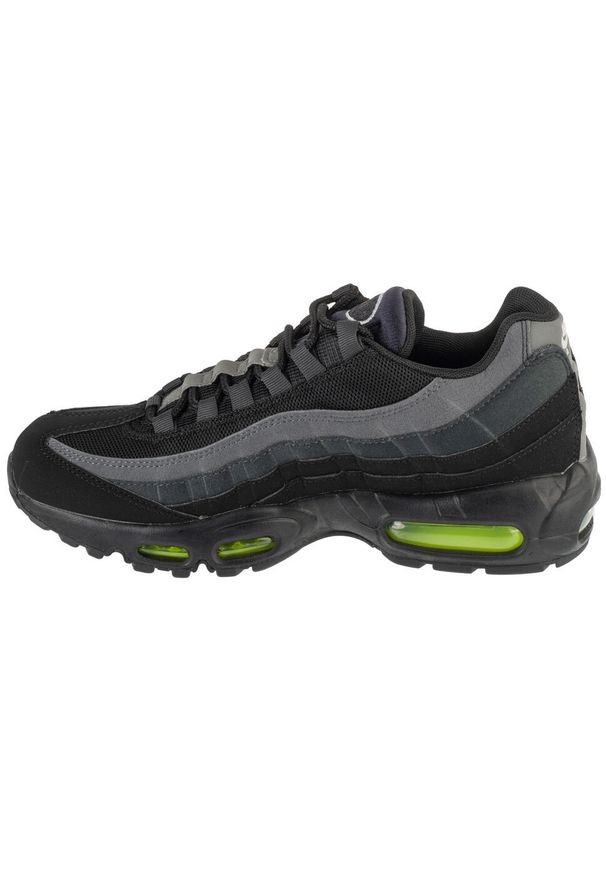 Nike - Buty sportowe Sneakersy męskie, Air Max 95 Essential. Kolor: czarny. Model: Nike Air Max. Sport: turystyka piesza