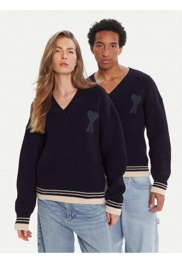 AMI PARIS Sweter UKS268.KN0068 Granatowy Regular Fit. Kolor: niebieski. Materiał: wełna