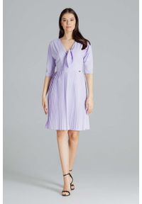 Figl - Elegancka Sukienka z Plisowanym Dołem - Fioletowa. Kolor: fioletowy. Materiał: poliester, elastan. Styl: elegancki #1