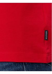 TOMMY HILFIGER - Tommy Hilfiger T-Shirt Track Graphic MW0MW34429 Czerwony Regular Fit. Kolor: czerwony. Materiał: bawełna #7