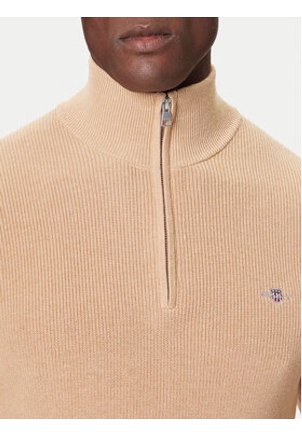 GANT - Gant Sweter 8050265 Beżowy Regular Fit. Kolor: beżowy. Materiał: bawełna