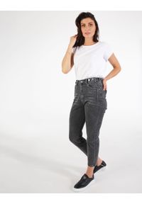 Unisono - SPODNIE - JEANSY. Materiał: jeans. Styl: klasyczny