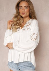 Renee - Biała Bluzka Wiązana na Plecach z Ażurowym Haftem z Wiskozy Conleia. Kolor: biały. Materiał: wiskoza. Wzór: ażurowy, haft. Styl: boho