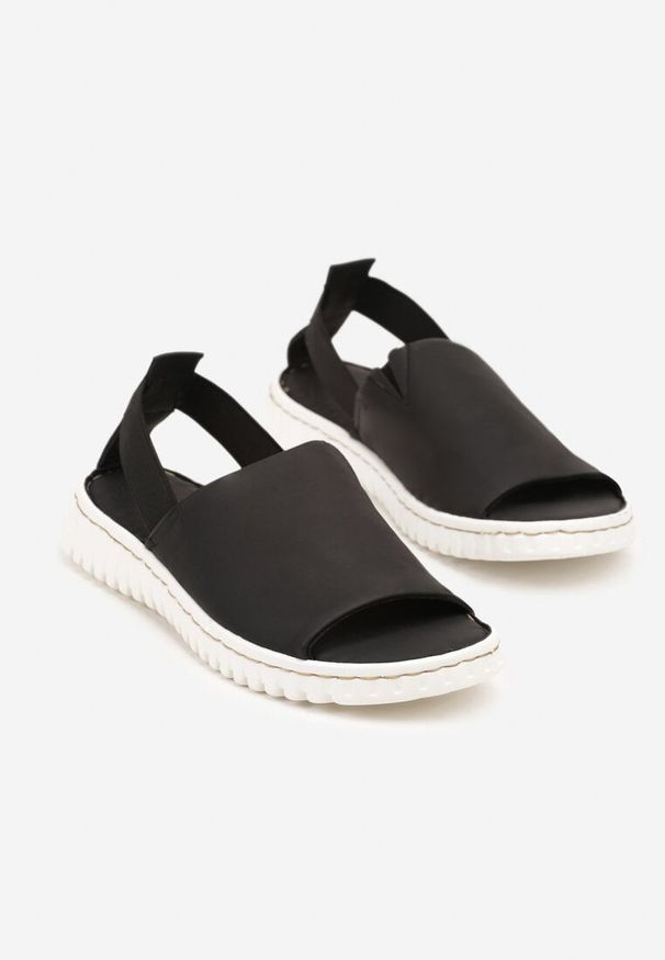 Born2be - Czarne Sandały Vices z Ekoskóry z Elastycznym Paskiem Folalise. Okazja: na imprezę, na spacer, na co dzień. Zapięcie: pasek. Kolor: czarny. Styl: casual, klasyczny