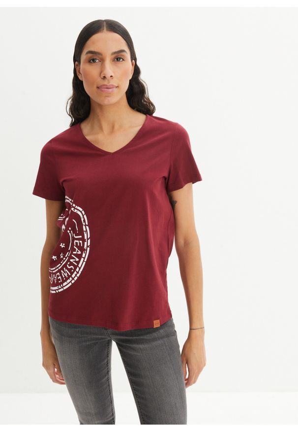 bonprix - T-shirt z dekoltem w serek i nadrukiem. Typ kołnierza: dekolt w serek. Kolor: czerwony. Wzór: nadruk