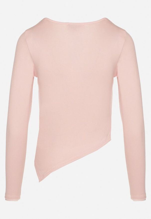 Born2be - Różowa Bluzka o Asymetrycznym Kroju Tatiletia. Okazja: na co dzień. Kolor: różowy. Wzór: gładki. Styl: elegancki, klasyczny, casual