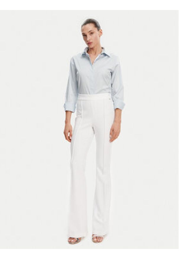 Guess Koszula W5RH31 WAF10 Niebieski Regular Fit. Kolor: niebieski. Materiał: bawełna