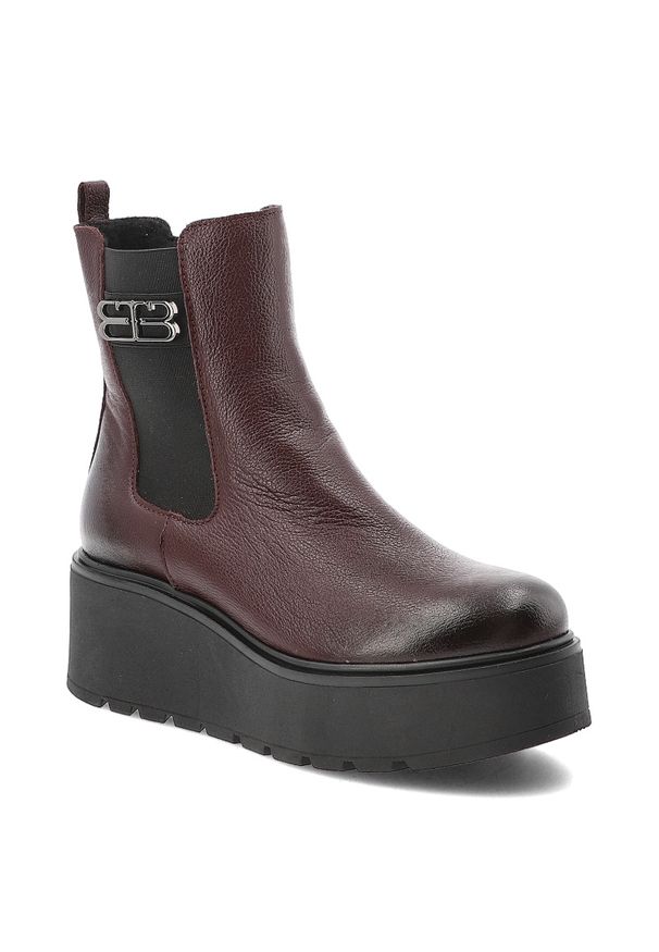 Bordowe Botki Armodo Eleganckie Obuwie Damskie Na Koturnie. Kolor: czerwony. Materiał: skóra. Wzór: aplikacja. Sezon: zima, jesień. Obcas: na koturnie. Styl: elegancki