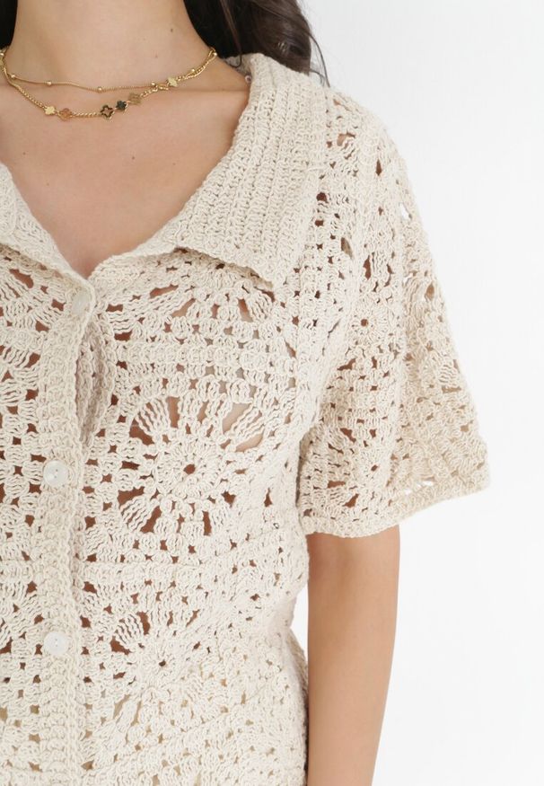 Born2be - Beżowa Bawełniana Koszula z Ażurowej Tkaniny Yanagi. Okazja: na co dzień. Kolor: beżowy. Materiał: bawełna, tkanina. Długość rękawa: krótki rękaw. Długość: krótkie. Wzór: ażurowy. Styl: casual