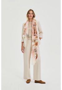 MOODO - Szal różowy. Kolor: różowy. Materiał: poliester #1