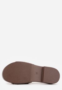 Renee - Brązowe Klapki z Nitami po Bokach Xerxathan. Okazja: na co dzień. Kolor: brązowy. Styl: casual #4