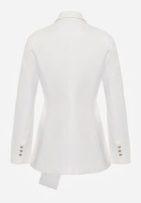 Renee - Biała Marszczona Marynarka Taliowana z Wiskozą z Ozdobą przy Wiązaniu Zynelle. Kolor: biały. Materiał: wiskoza. Wzór: aplikacja. Styl: elegancki #2