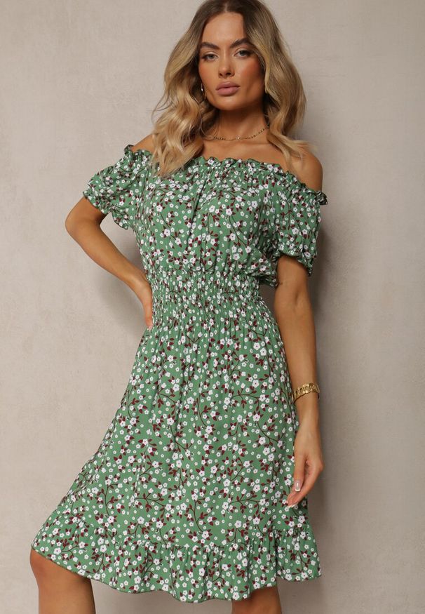 Renee - Zielona Bawełniana Sukienka Midi Hiszpanka z Gumką w Pasie Dnise. Typ kołnierza: dekolt hiszpanka. Kolor: zielony. Materiał: bawełna. Długość: midi